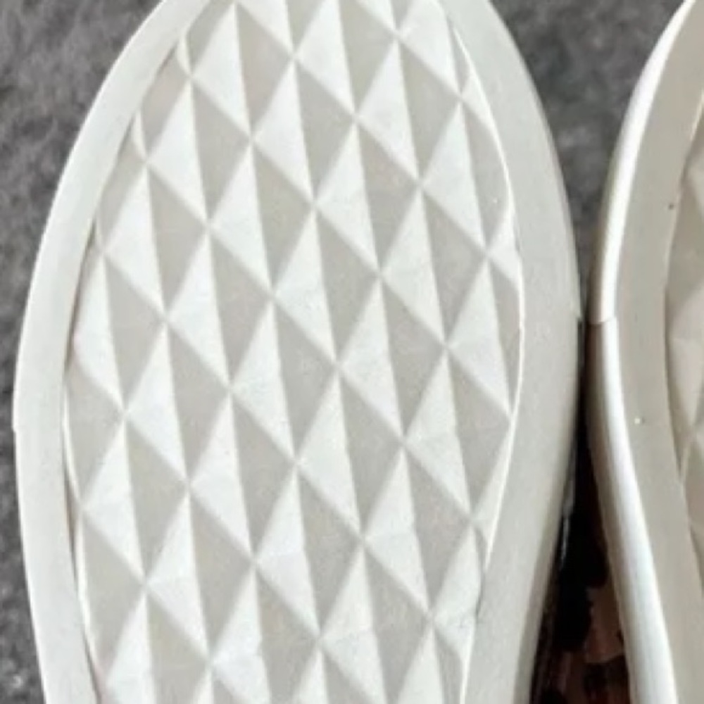 NIB [Vince Camuto] Marjetta Faux Leather Slip On Sneakers Womens Multiple Sizes! - Picture 5 of 11